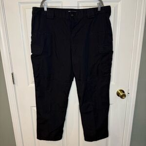 5.11 Tactical Dark Navy Blue Cargo Pants Relaxed Fit Size 42 Waist 30 Length GUC